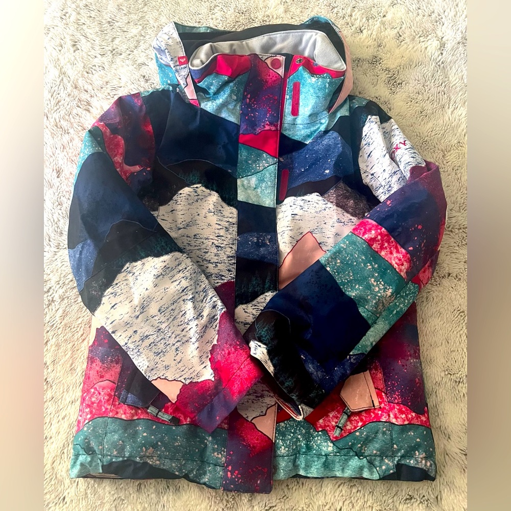 Roxy Girls Ski/Board Jacket. Size Medium, multi colored.